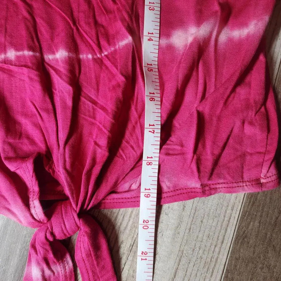 NWT Ultra Flirt Women's Pink and White Tie Dye V-Neck Top Size Medium - Picture 6 of 14